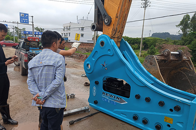 銳猛175三角型破碎錘